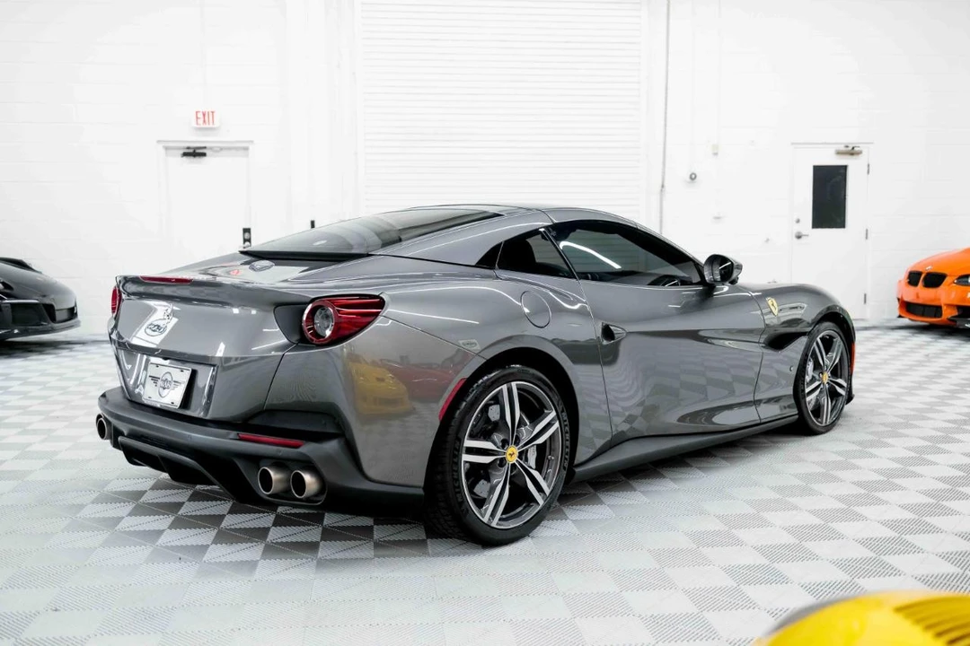 2020 Ferrari Portofino - Image 8 of 31