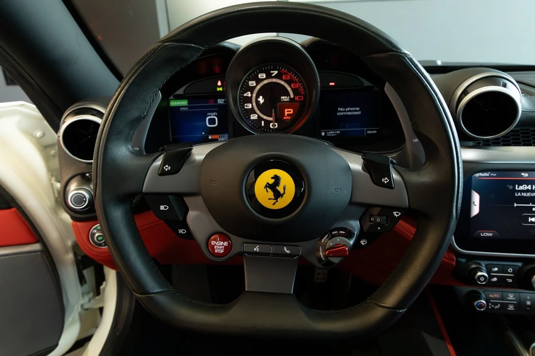 2020 Ferrari Portofino - Image 18 of 31