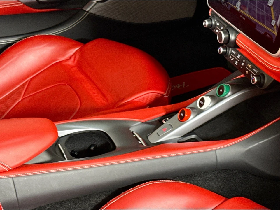 2020 Ferrari Portofino - Image 19 of 29