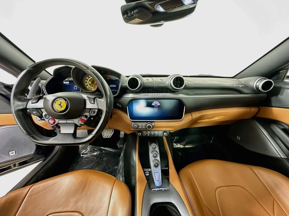2020 Ferrari Portofino - Image 14 of 31
