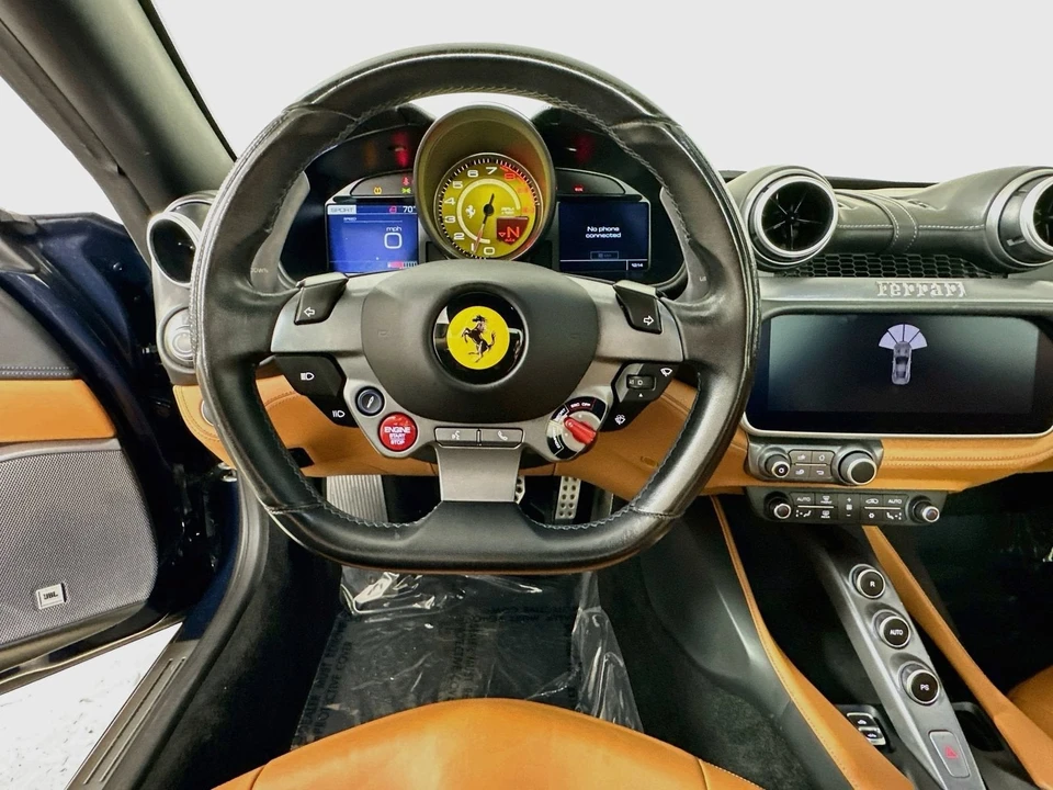 2020 Ferrari Portofino - Image 15 of 31