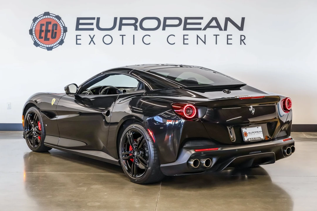 2020 Ferrari Portofino - Image 10 of 31