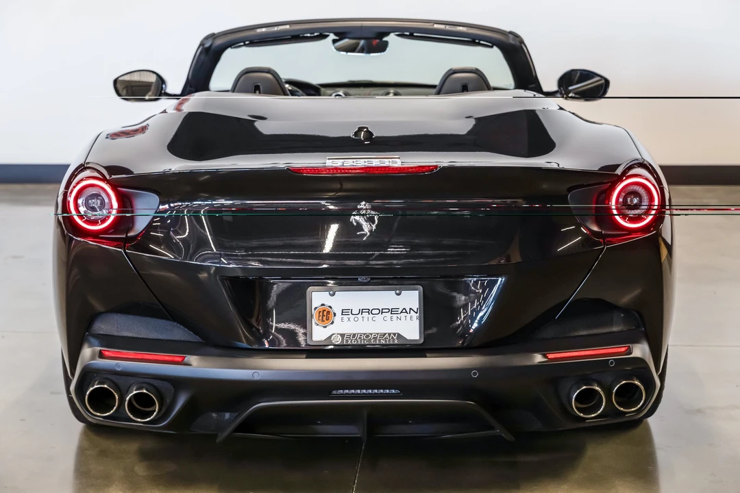 2020 Ferrari Portofino - Image 12 of 31