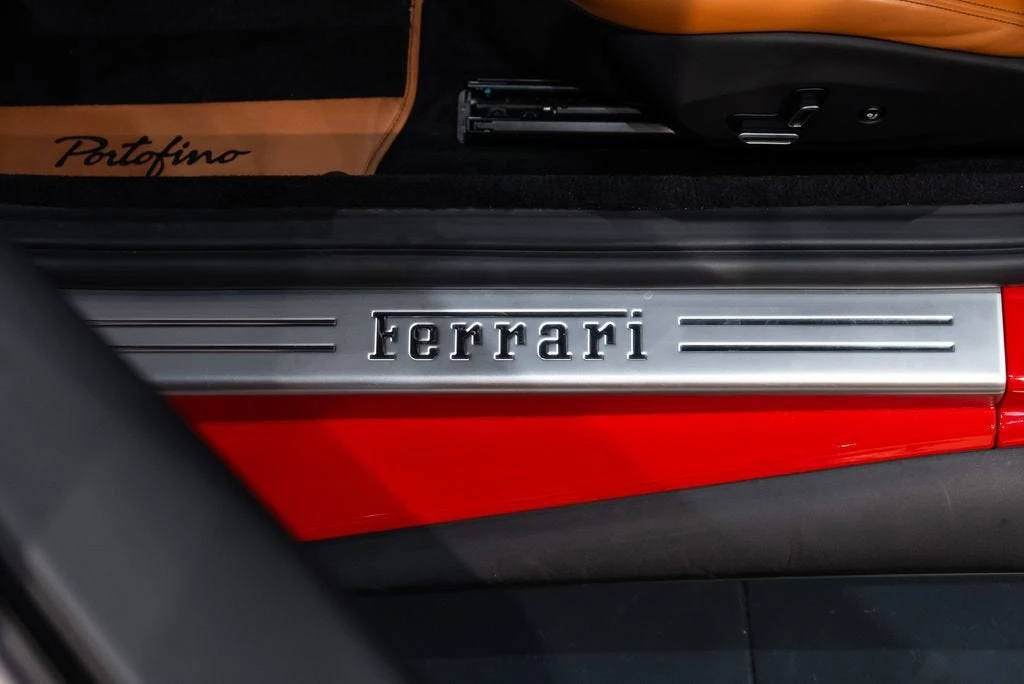 2020 Ferrari Portofino - Image 27 of 31
