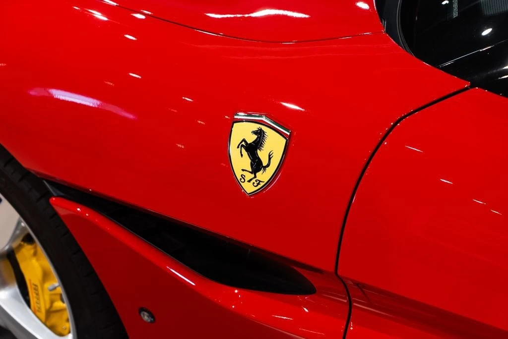 2020 Ferrari Portofino - Image 12 of 31