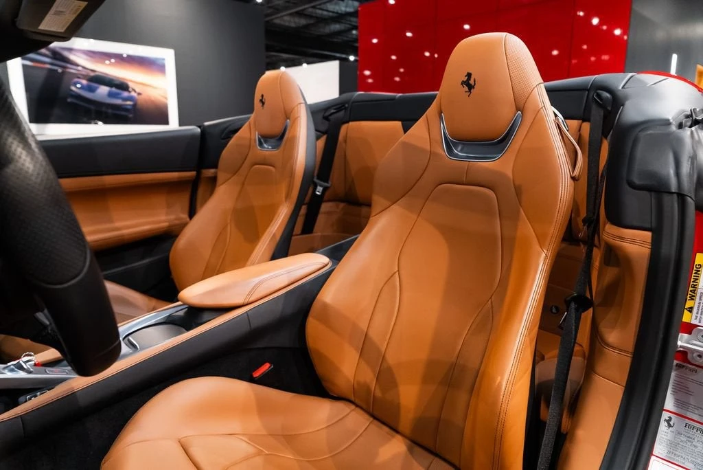 2020 Ferrari Portofino - Image 4 of 31