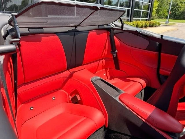 2020 Ferrari Portofino - Image 22 of 31