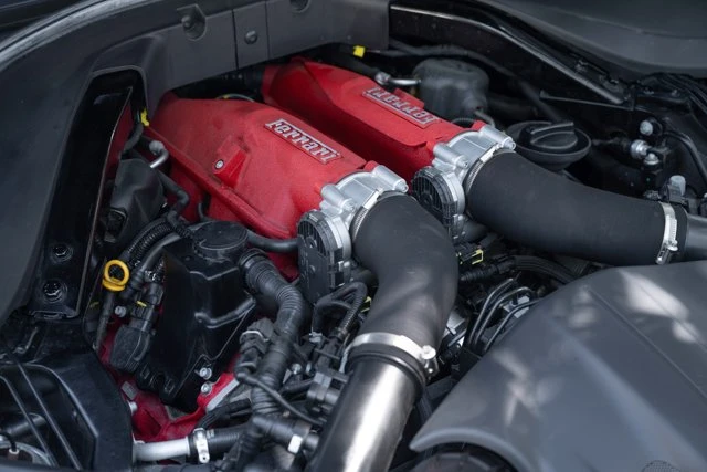 2020 Ferrari Portofino - Image 14 of 31