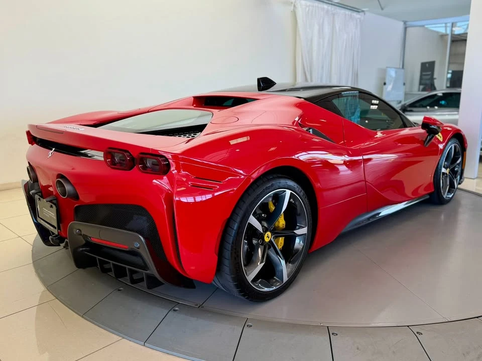 2020 Ferrari SF90 Stradale - Image 4 of 9