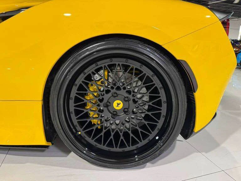 2020 Ferrari F8 Tributo - Image 17 of 19