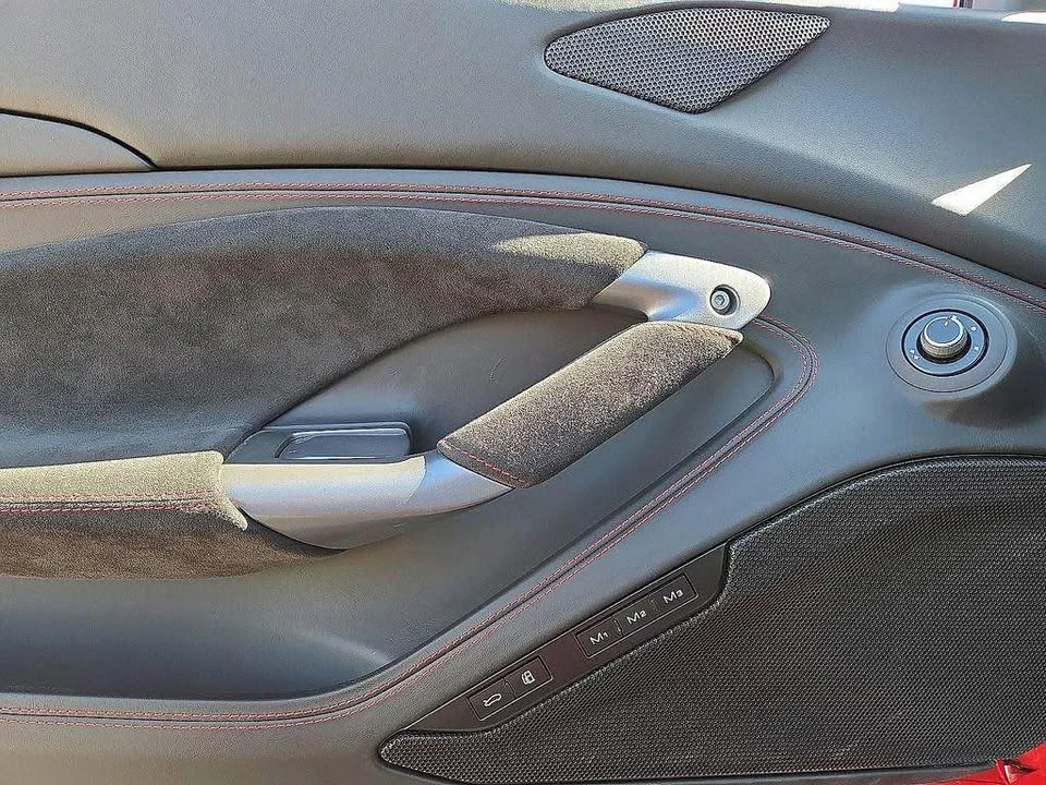2020 Ferrari F8 Tributo - Image 18 of 20
