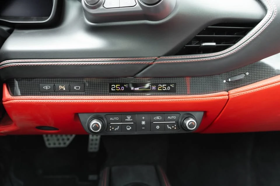 2020 Ferrari F8 Tributo - Image 11 of 13