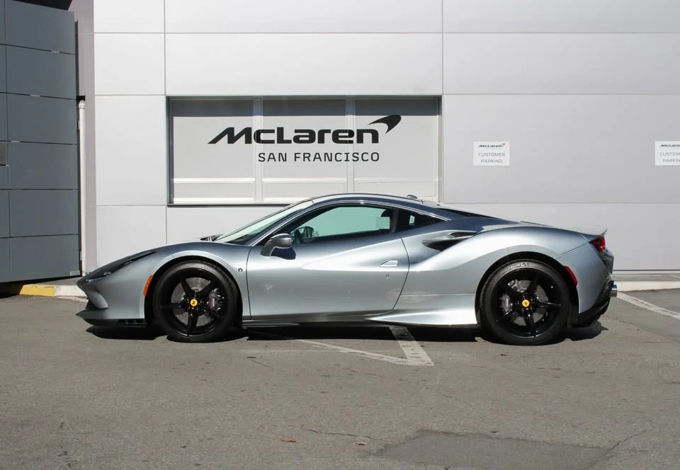 2020 Ferrari F8 Tributo - Image 12 of 17
