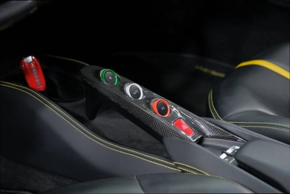 2020 Ferrari F8 Tributo - Image 16 of 20