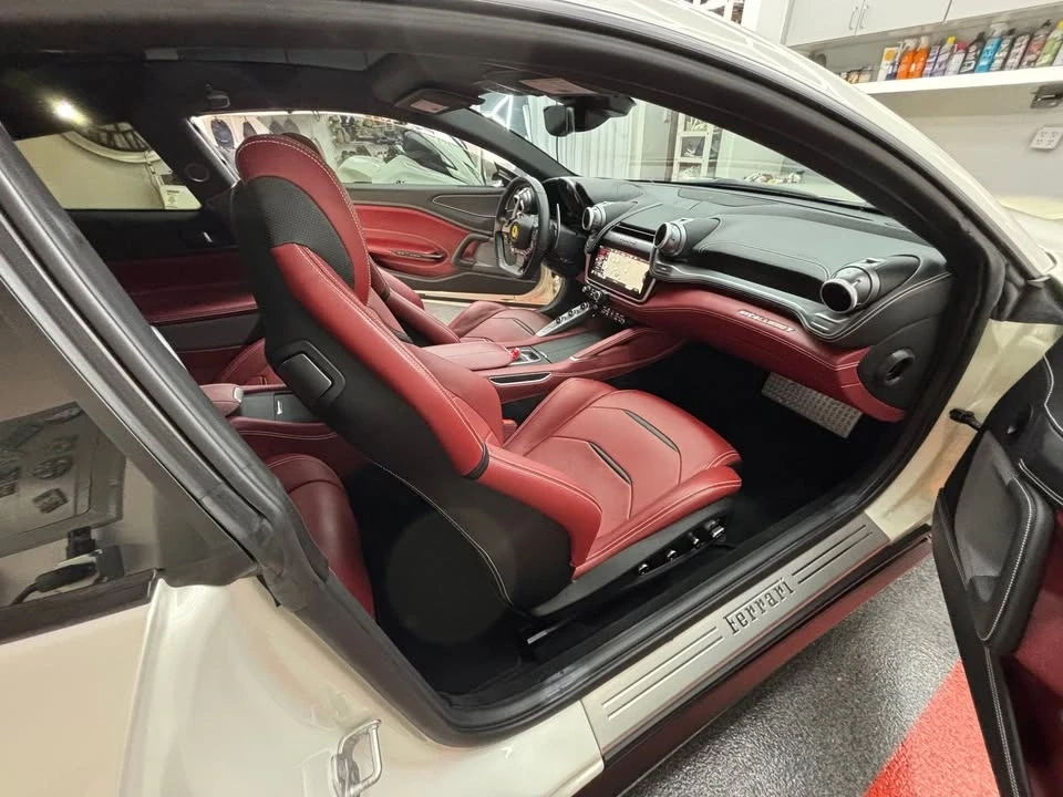 2020 Ferrari GTC4Lusso T - Image 17 of 18
