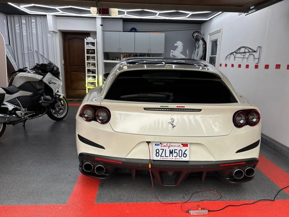 2020 Ferrari GTC4Lusso T - Image 4 of 18
