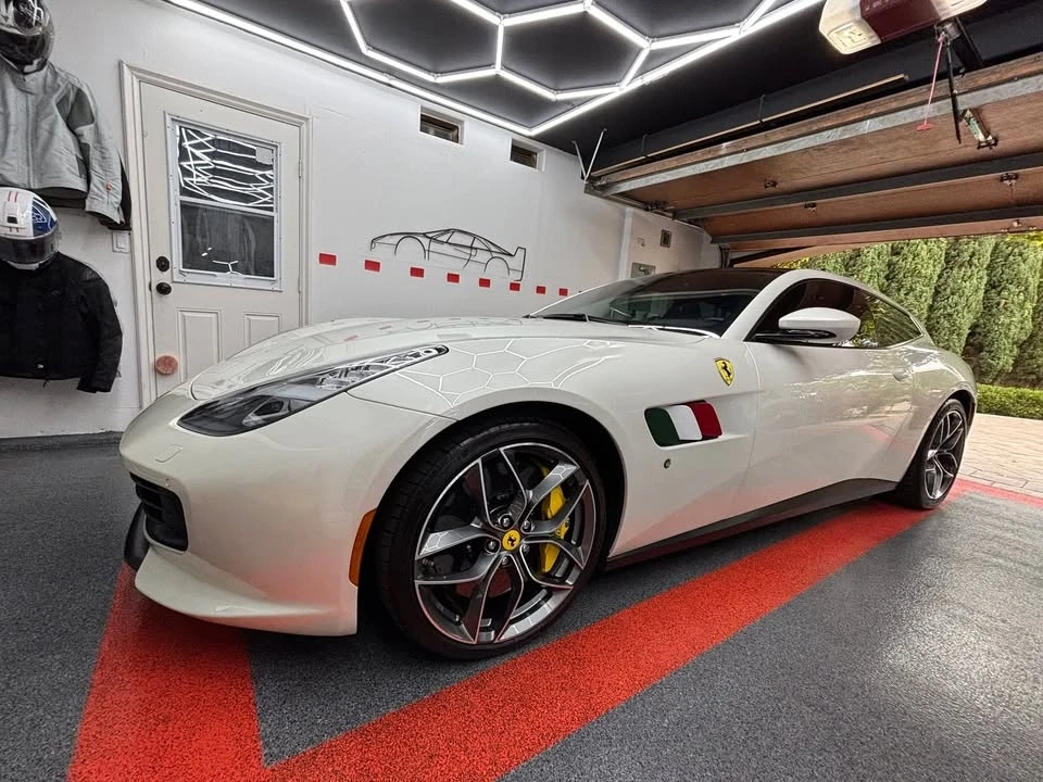 2020 Ferrari GTC4Lusso T - Image 2 of 18