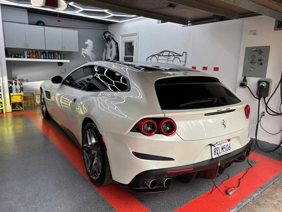 2020 Ferrari GTC4Lusso T - Image 5 of 18