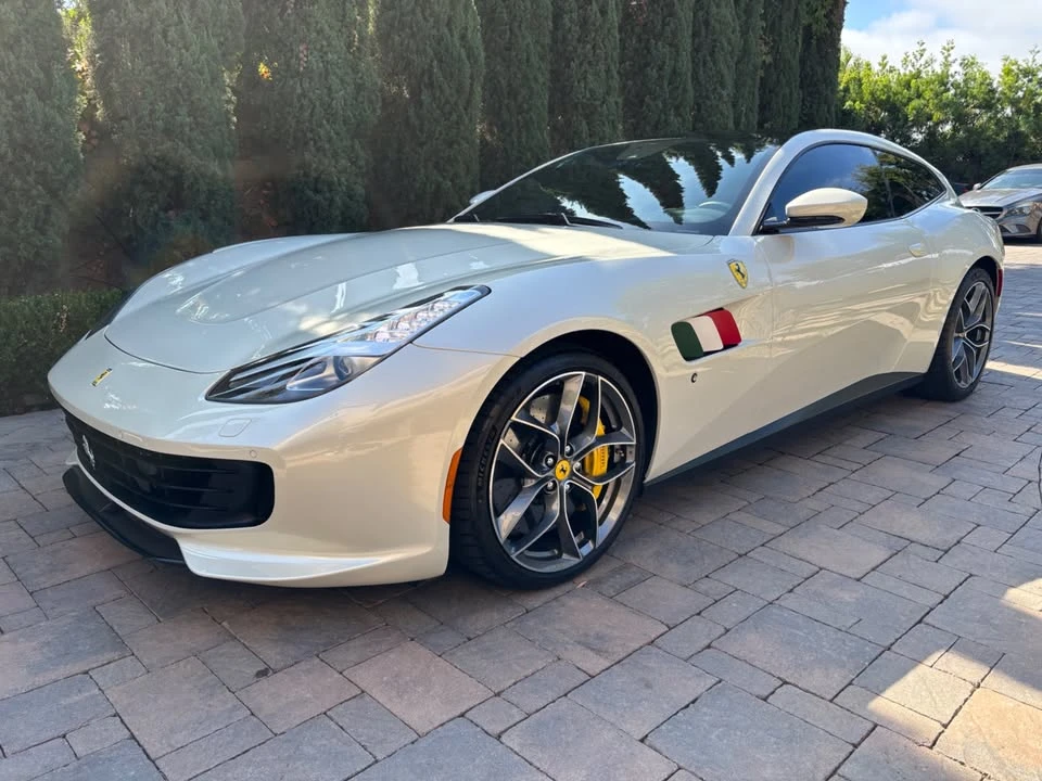 2020 Ferrari - Image 17 of 21