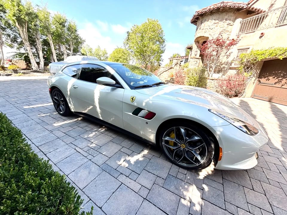 2020 Ferrari - Image 19 of 21