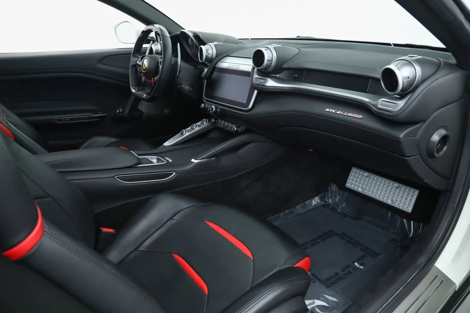 2020 Ferrari GTC4Lusso - Image 7 of 8