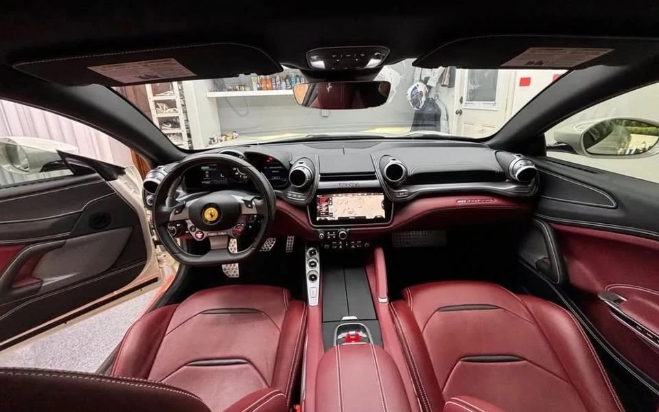 2020 Ferrari GTC4Lusso T - Image 5 of 6