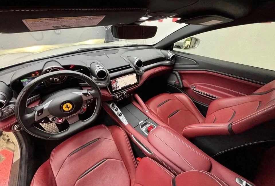 2020 Ferrari GTC4Lusso T - Image 4 of 6