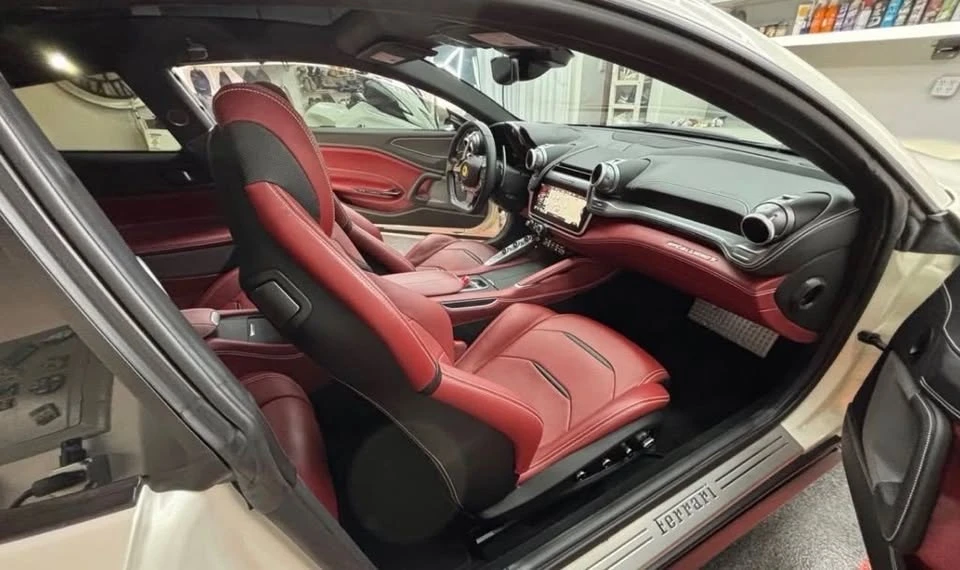2020 Ferrari GTC4Lusso T - Image 6 of 7