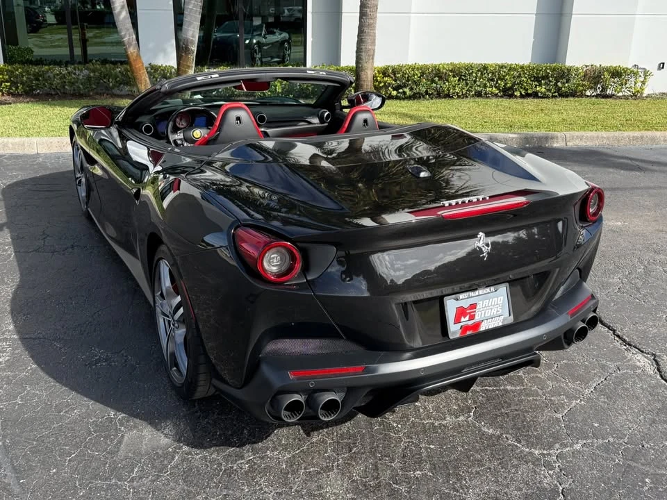 2020 Ferrari Portofino - Image 10 of 20