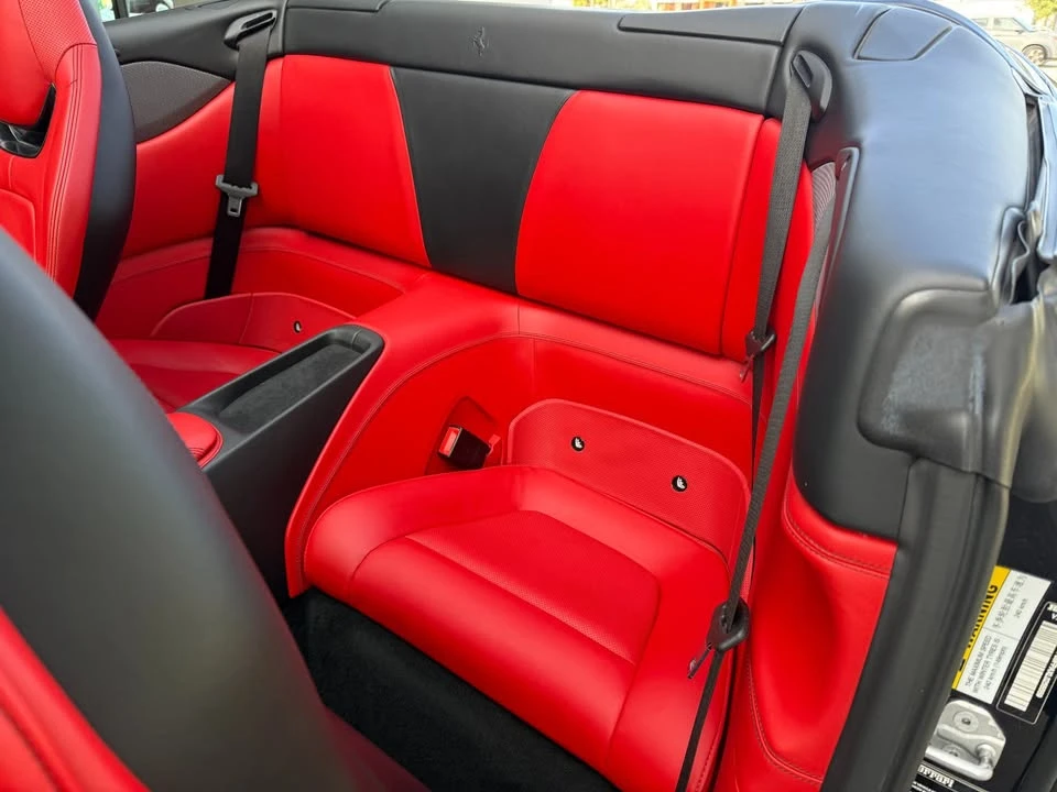 2020 Ferrari Portofino - Image 17 of 20