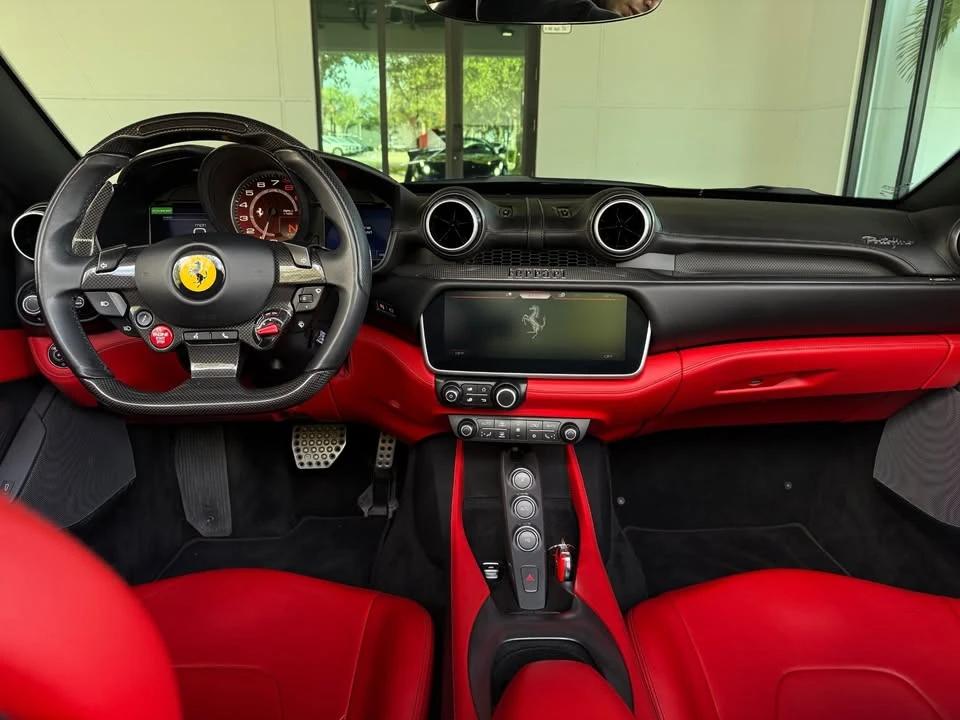 2020 Ferrari Portofino - Image 15 of 20