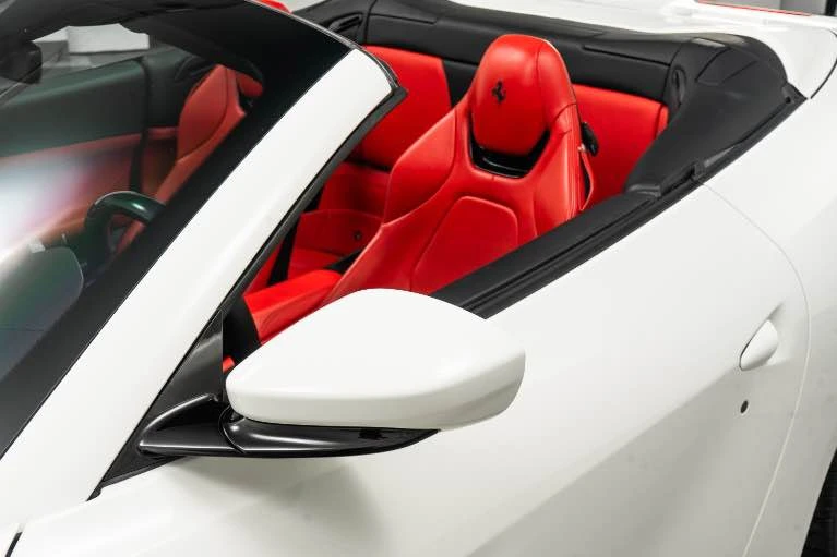 2020 Ferrari Portofino - Image 8 of 9