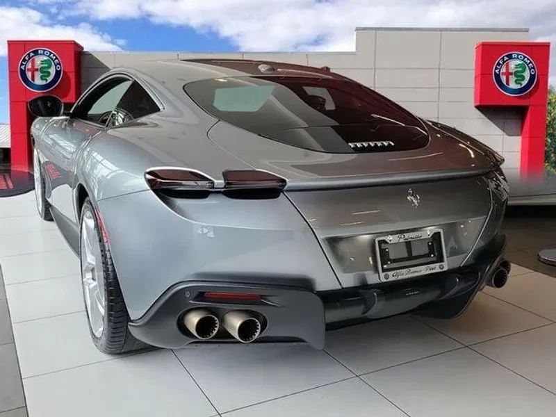 2020 Ferrari Roma - Image 11 of 19