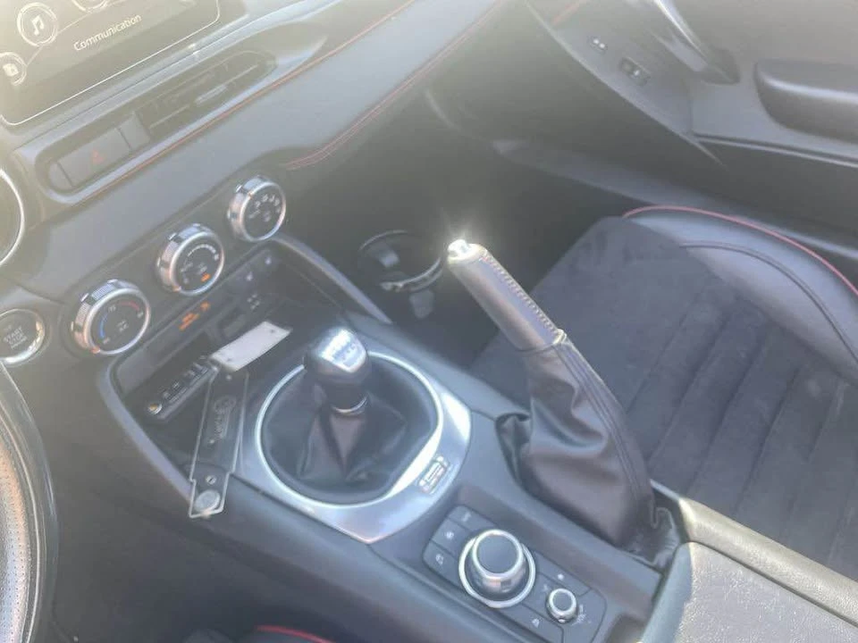 2020 Fiat 124 Spider - Image 12 of 19