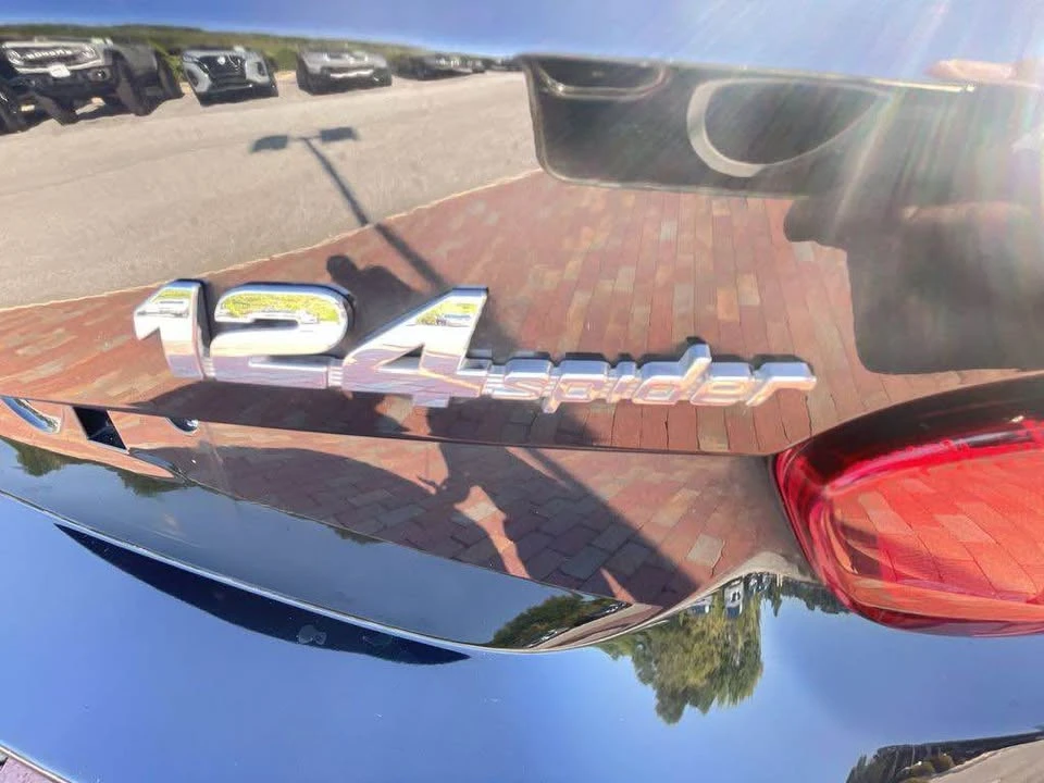 2020 Fiat 124 Spider - Image 8 of 19