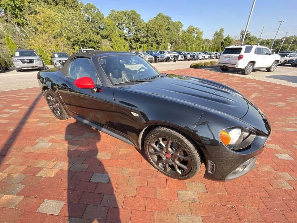 2020 Fiat 124 Spider - Image 3 of 19