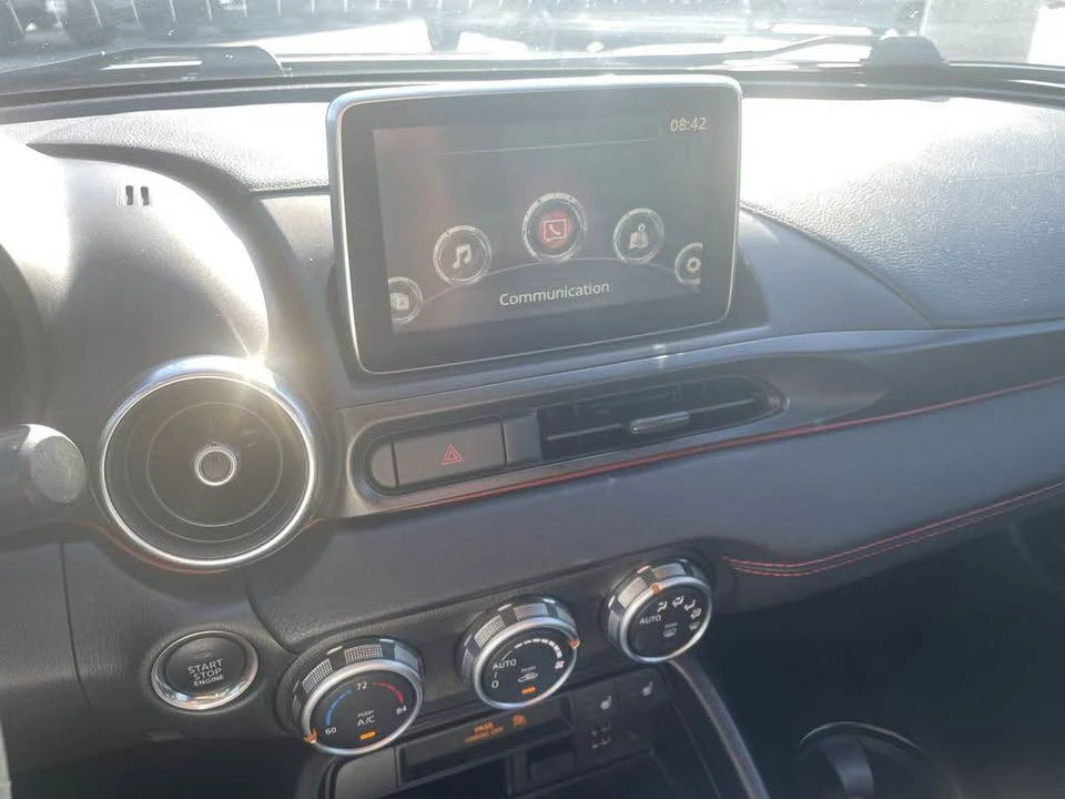 2020 Fiat 124 Spider - Image 13 of 19