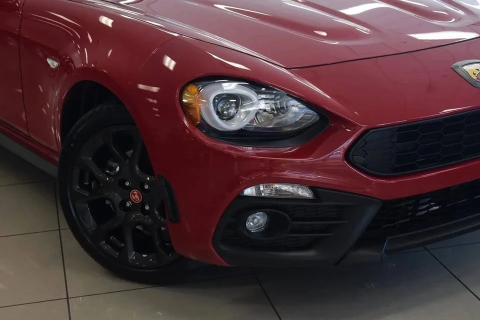2020 Fiat 124 Spider - Image 9 of 20