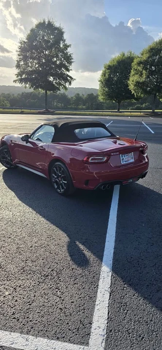 2020 Fiat 124 Spider - Image 9 of 13
