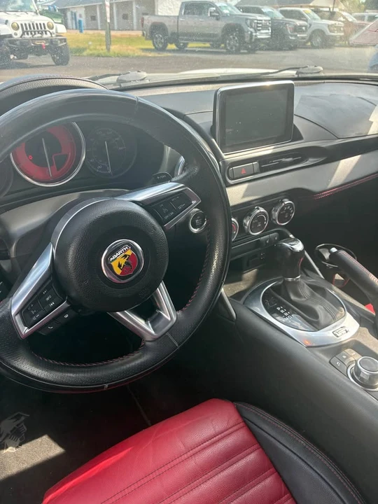 2020 Fiat 124 Spider - Image 7 of 8