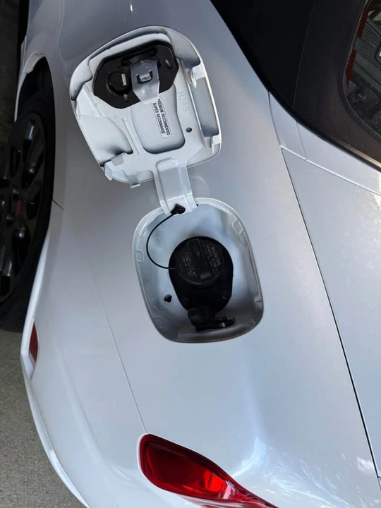 2020 Fiat 124 Spider - Image 15 of 20