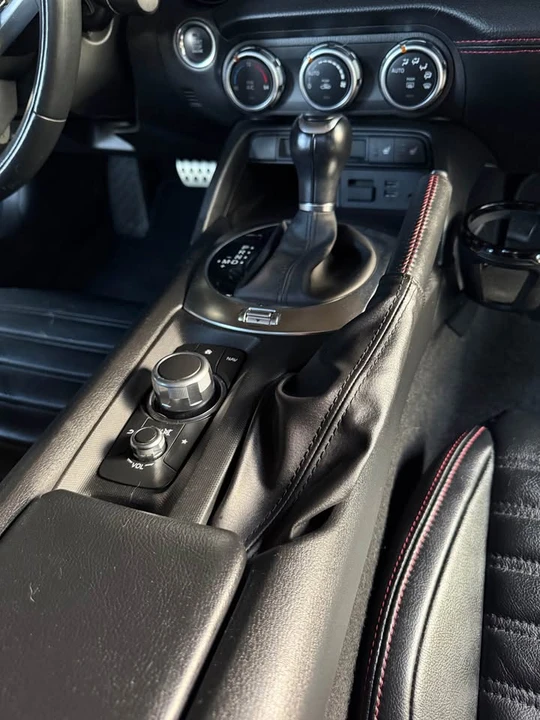2020 Fiat 124 Spider - Image 5 of 20