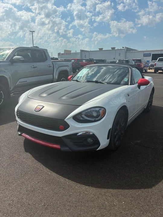 2020 Fiat 124 Spider - Image 3 of 8