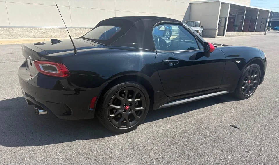 2020 Fiat 124 Spider - Image 4 of 14