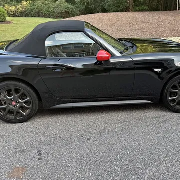 2020 Fiat 124 Spider Abarth Convertible 2D