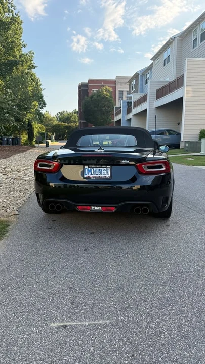 2020 Fiat 124 Spider - Image 8 of 19