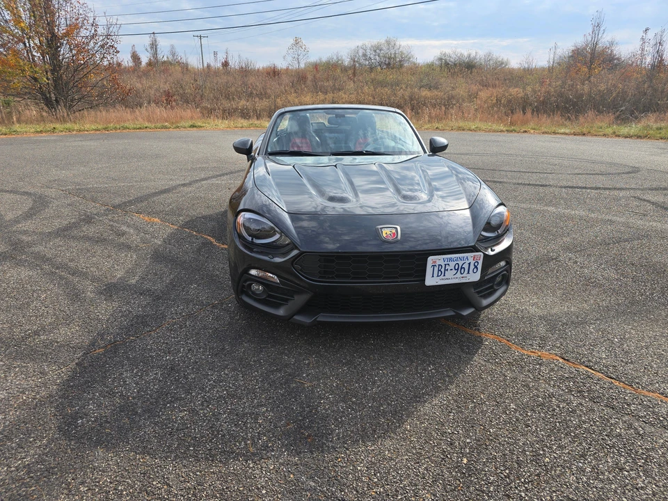 2020 Fiat 124 Spider - Image 14 of 31