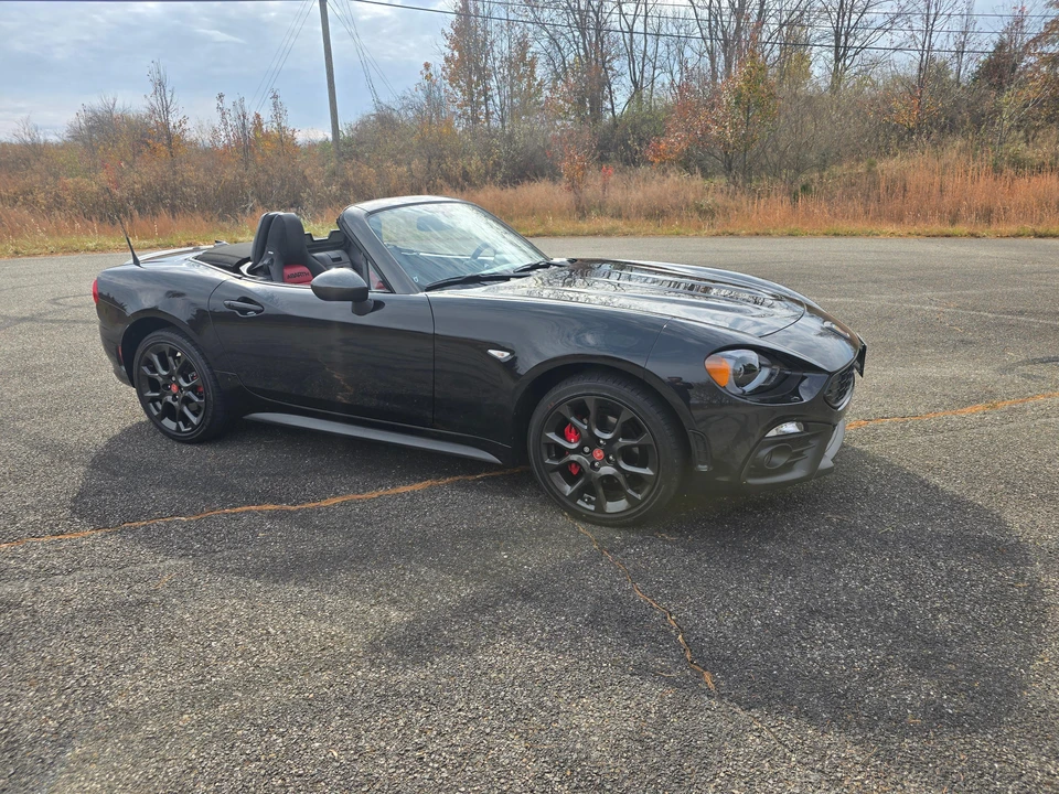 2020 Fiat 124 Spider - Image 12 of 31