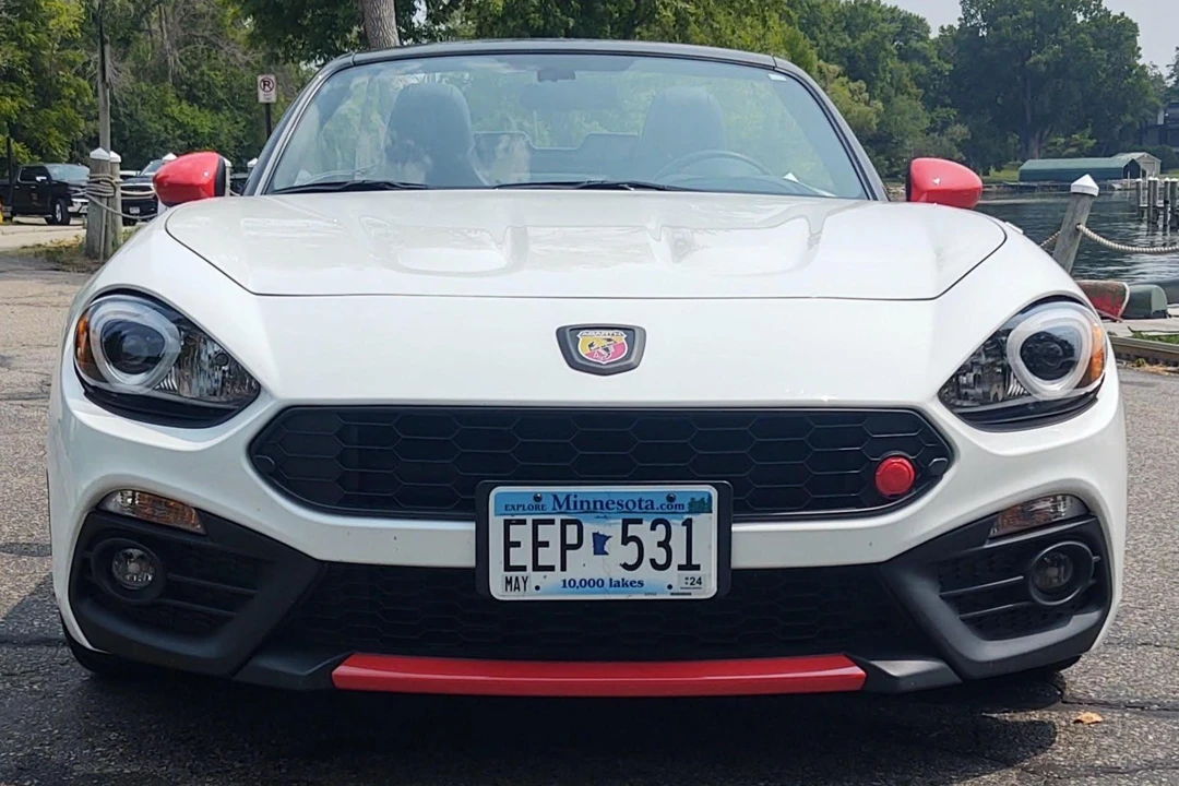 2020 Fiat 124 Spider - Image 2 of 31