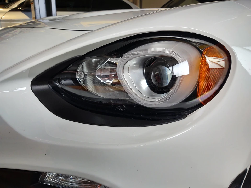2020 Fiat 124 Spider - Image 14 of 31
